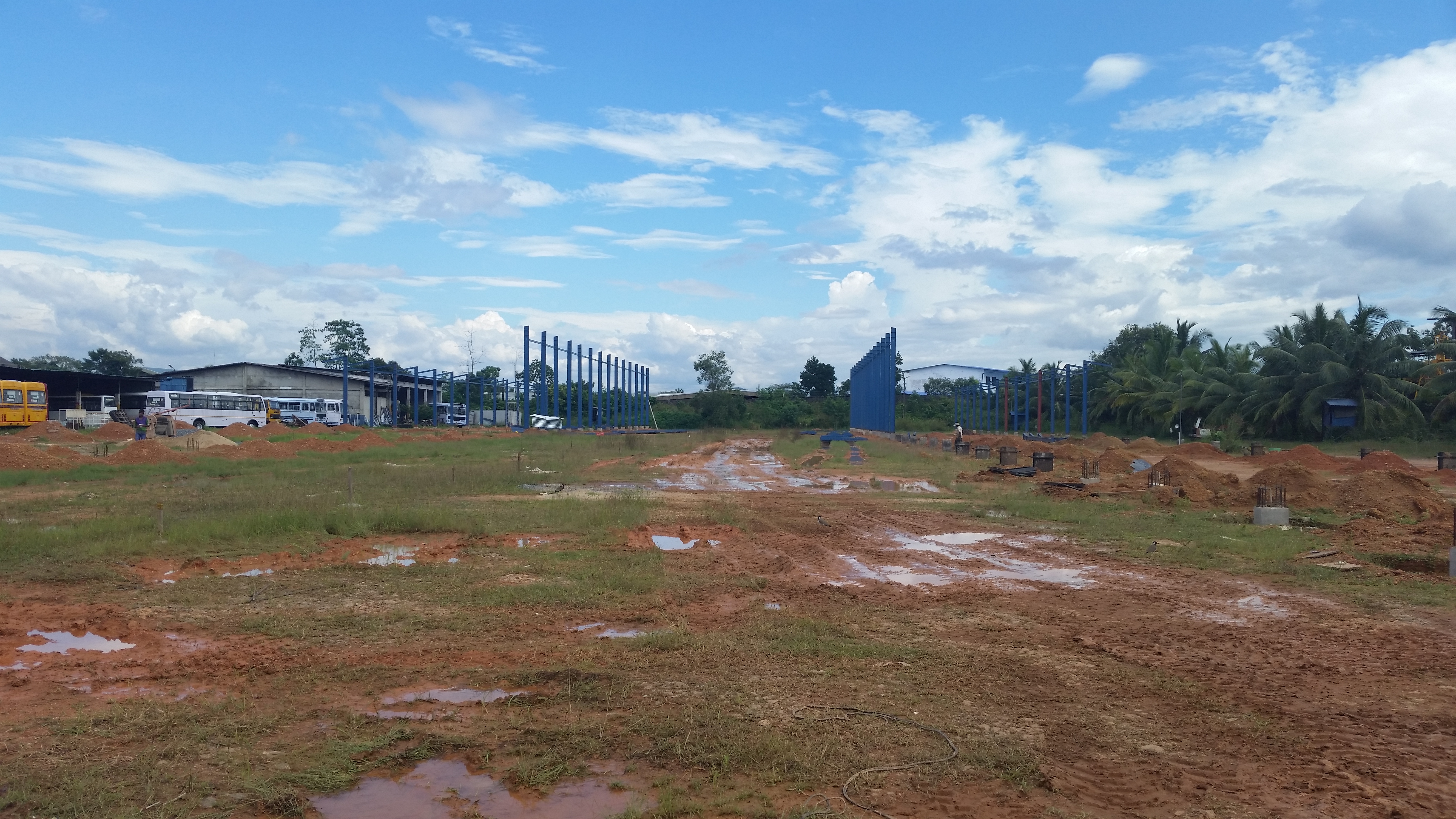 Steel structure erection progress at Panagoda